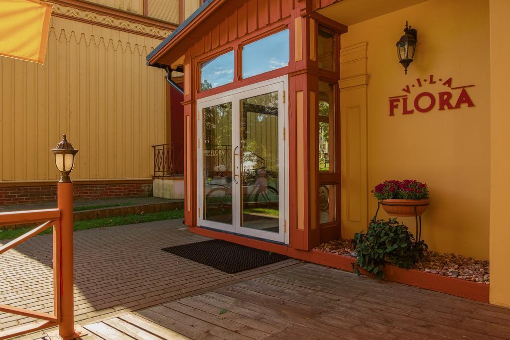 Vila Flora Juodkrantė Eksteriør billede